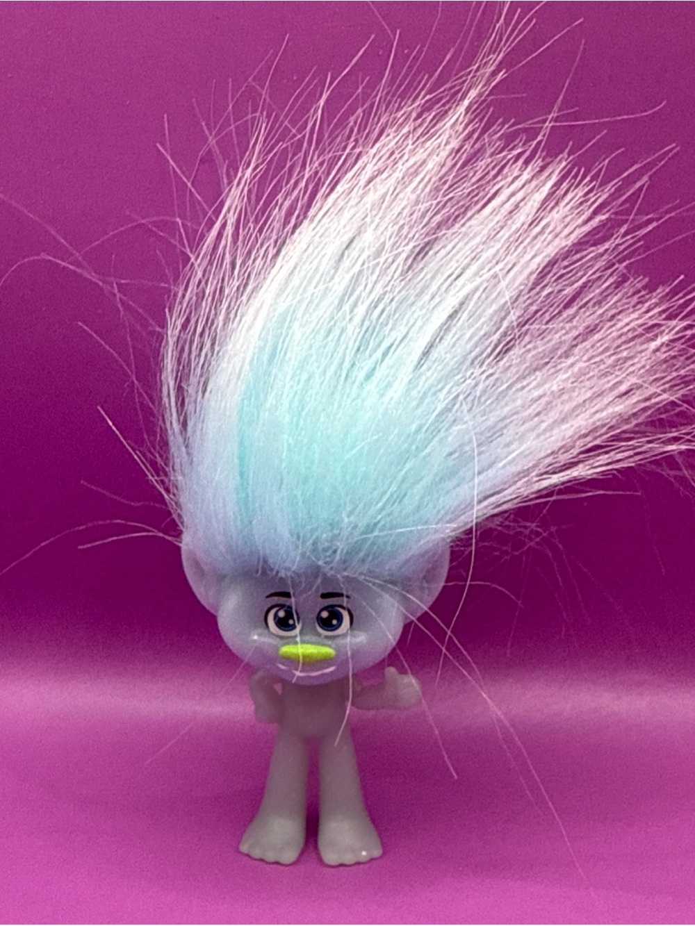 Guy Diamond Troll Gray Glitter Body Ice Blue Hair Thumbs Up 2022 Mattel DW